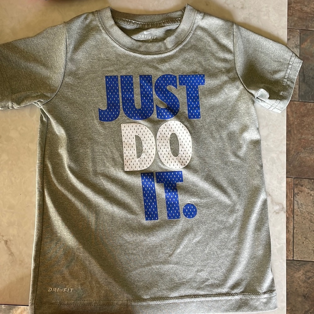 Nike Dri-fit tee